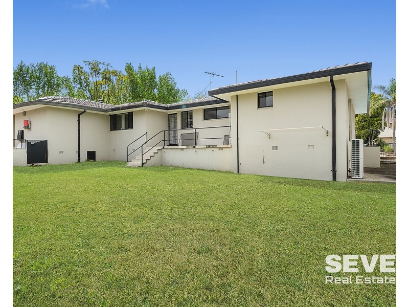 15 Cynthia Avenue, Castle Hill NSW 2154