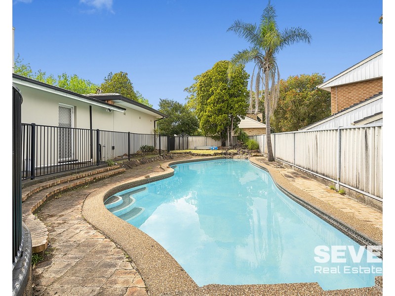 15 Cynthia Avenue, Castle Hill NSW 2154