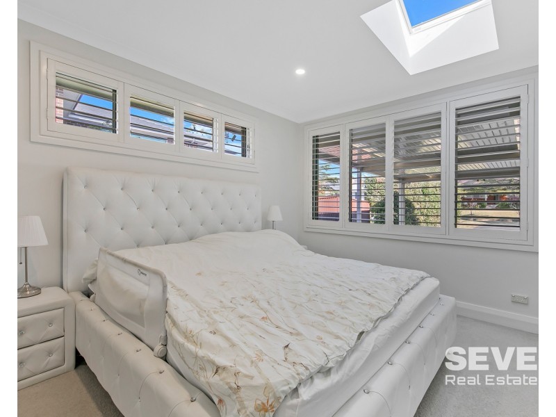 12 Quintana Avenue, Baulkham Hills NSW 2153