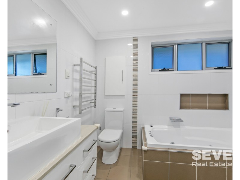 12 Quintana Avenue, Baulkham Hills NSW 2153