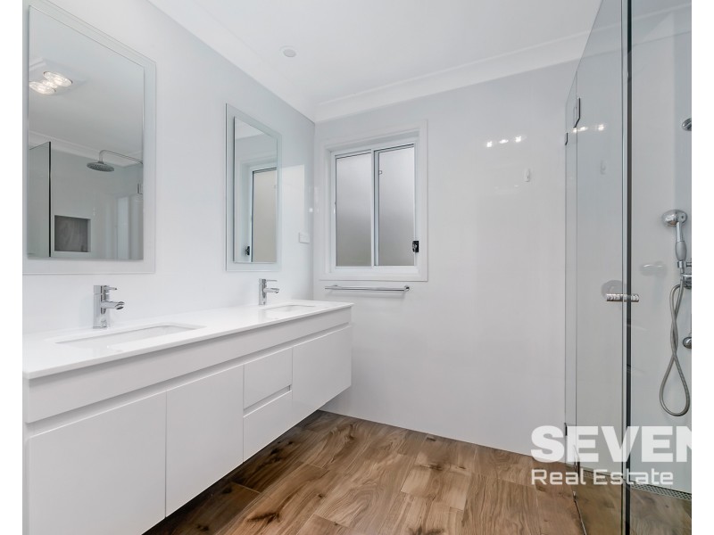 42 Wallalong Crescent, West Pymble NSW 2073