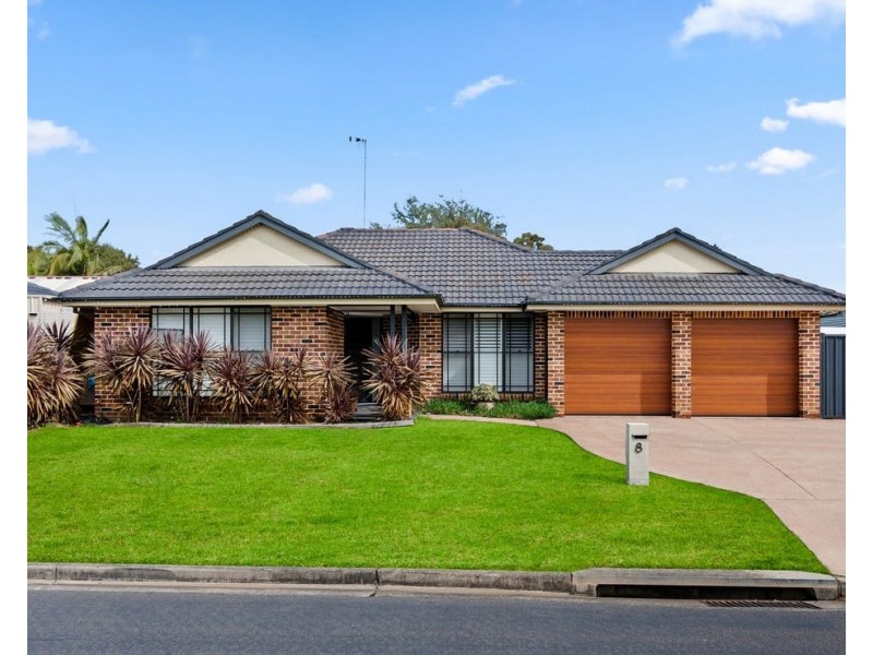 8 Chateau Terrace, Quakers Hill NSW 2763