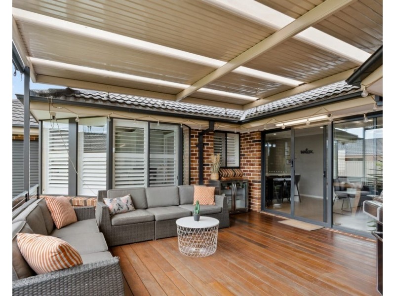 8 Chateau Terrace, Quakers Hill NSW 2763