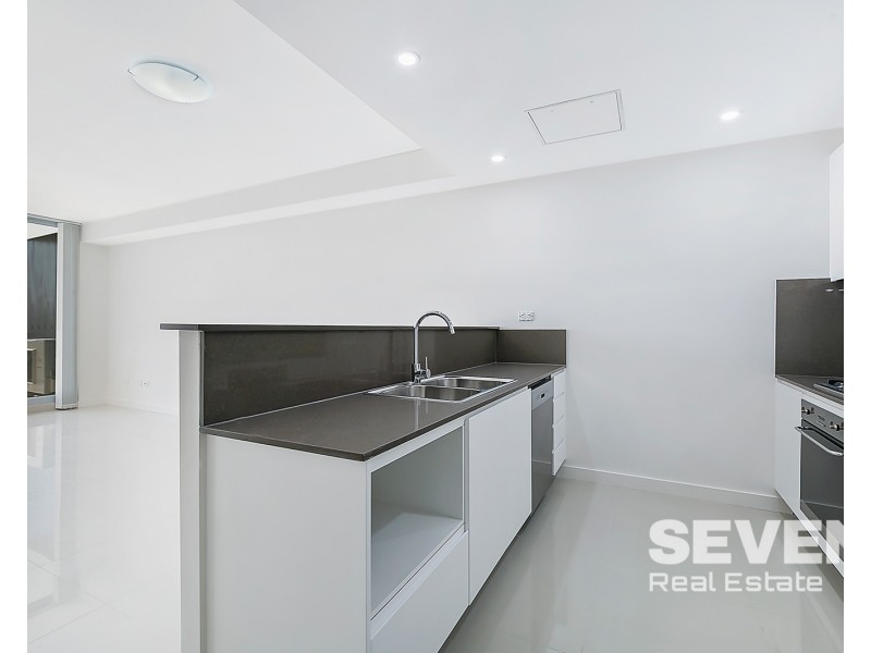 206/299 Old Northern Road, Castle Hill NSW 2154