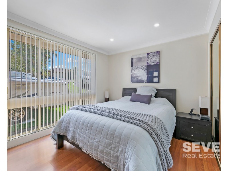 30 Sampson Crescent, Quakers Hill NSW 2763