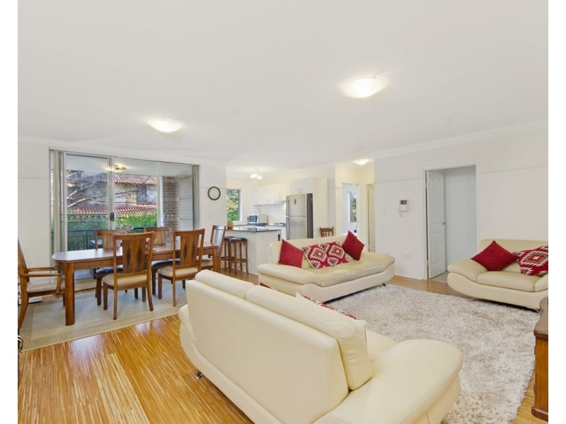 2/2 Conie Avenue, Baulkham Hills NSW 2153