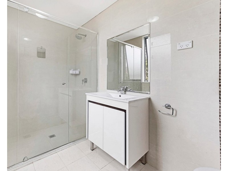 18/5 Sherwin Avenue, Castle Hill NSW 2154