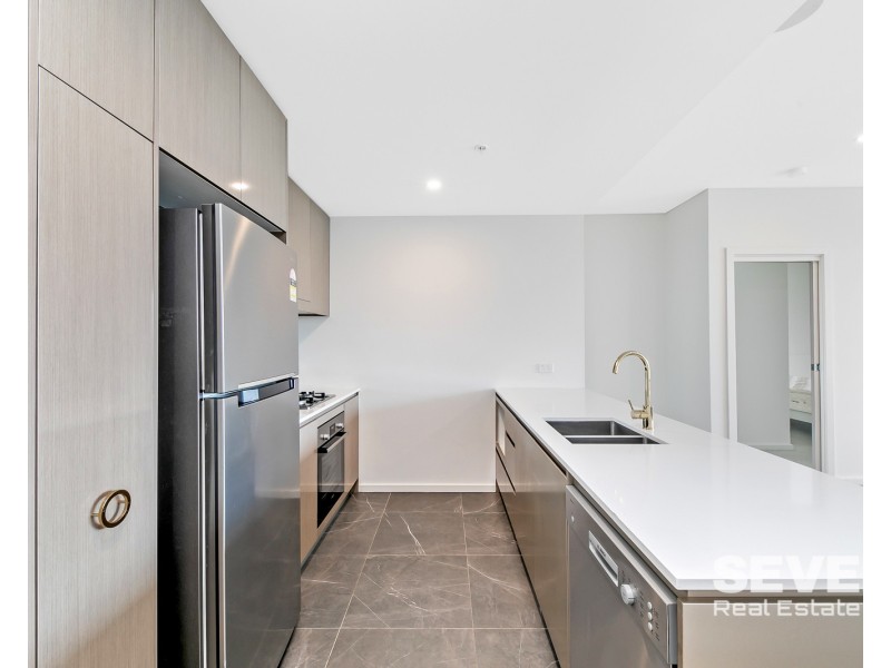 10079/17 Amalfi Road, Wentworth Point NSW 2127