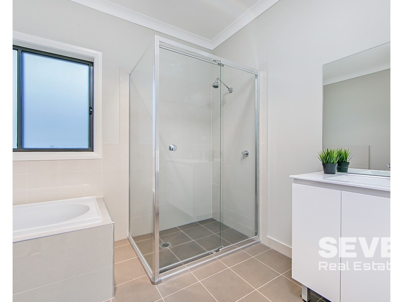11 Gwen Street, Rouse Hill NSW 2155