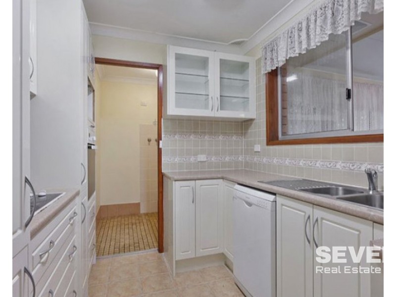 3 Government House Drive, Emu Plains NSW 2750