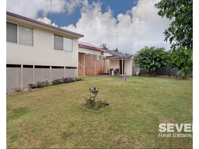 3 Government House Drive, Emu Plains NSW 2750