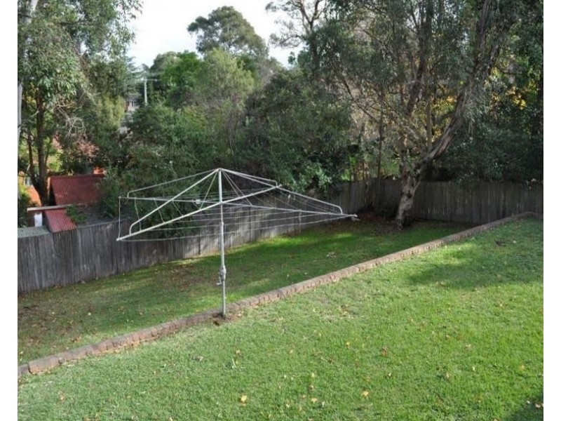 24 Dan Crescent, Castle Hill NSW 2154