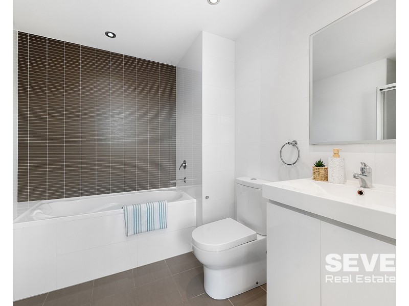 2514/43 Wilson Street, Botany NSW 2019