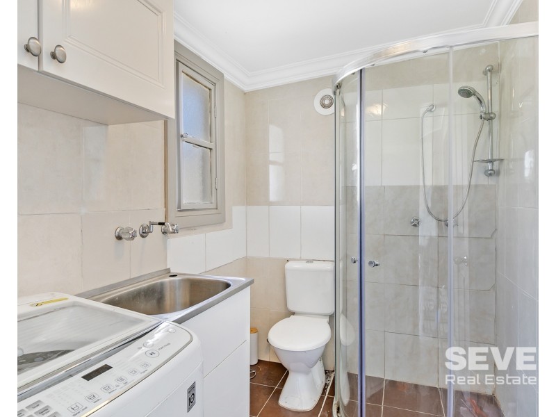 12 Hawksview Street, Guildford NSW 2161