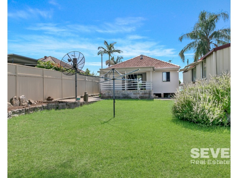 12 Hawksview Street, Guildford NSW 2161
