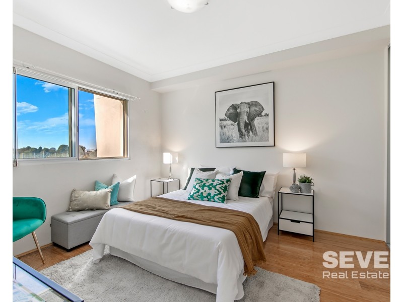 22/12-14 Benedict Court, Holroyd NSW 2142
