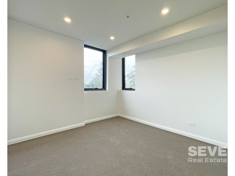 B415/29 Ashford Avenue, Castle Hill NSW 2154