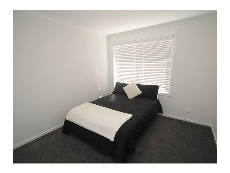 8 Dove Close, South Nowra NSW 2541