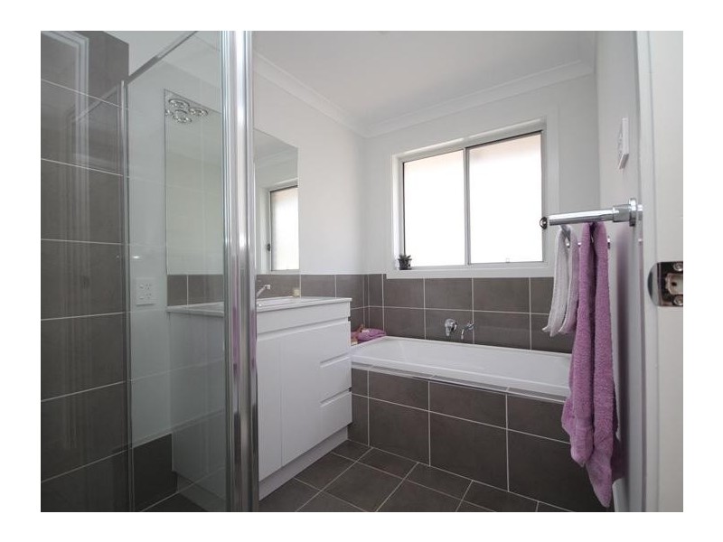 8 Dove Close, South Nowra NSW 2541