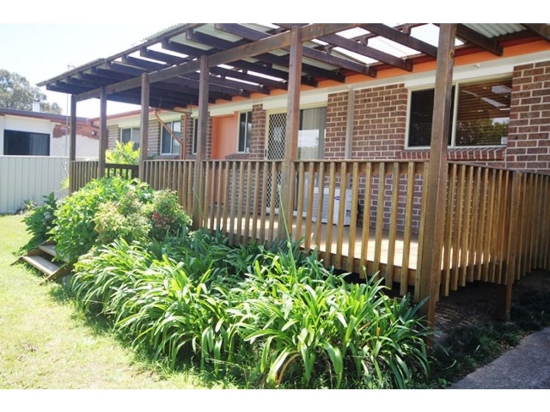 16 Crest Avenue, North Nowra NSW 2541