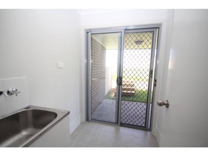 10a Macquarie Drive, Burrill Lake NSW 2539