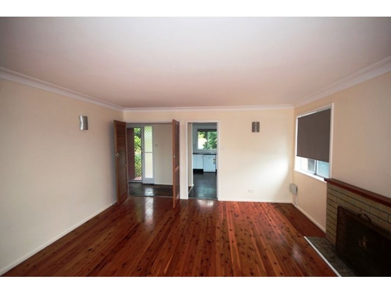 8 West Street, Nowra NSW 2541