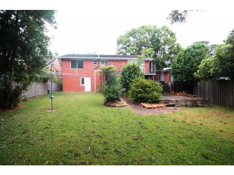 8 West Street, Nowra NSW 2541