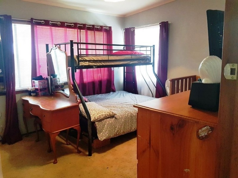 88 West Birrilley St, Bomaderry NSW 2541