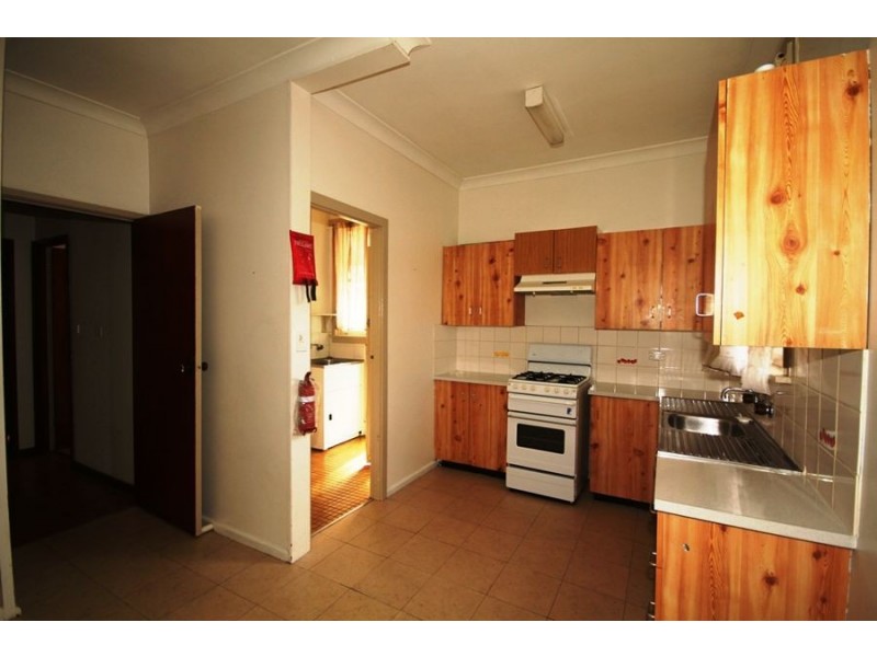 126 East Street, Nowra NSW 2541