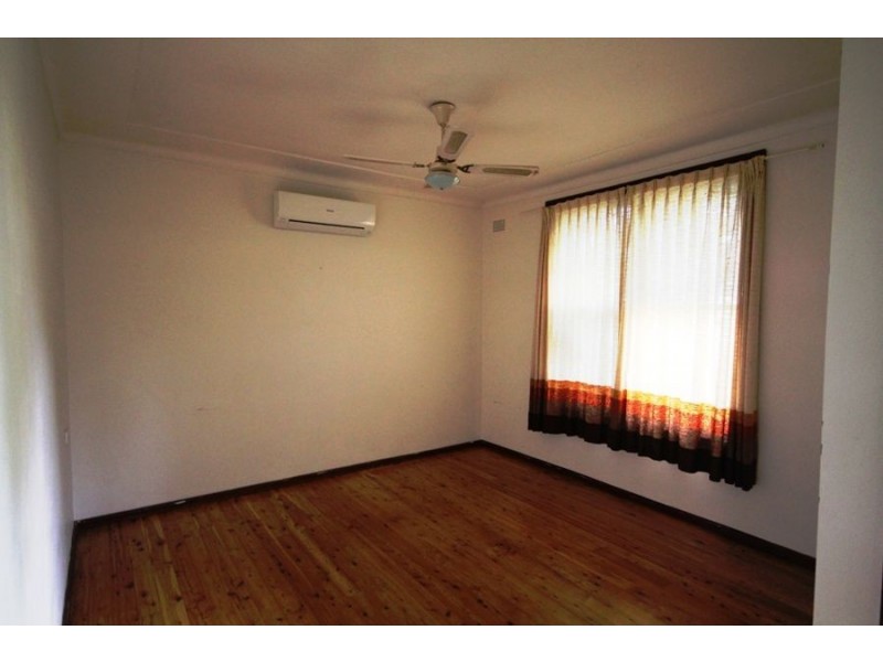 126 East Street, Nowra NSW 2541