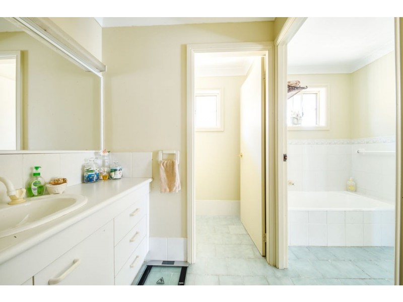 10 Chipmunk Avenue, Sanctuary Point NSW 2540