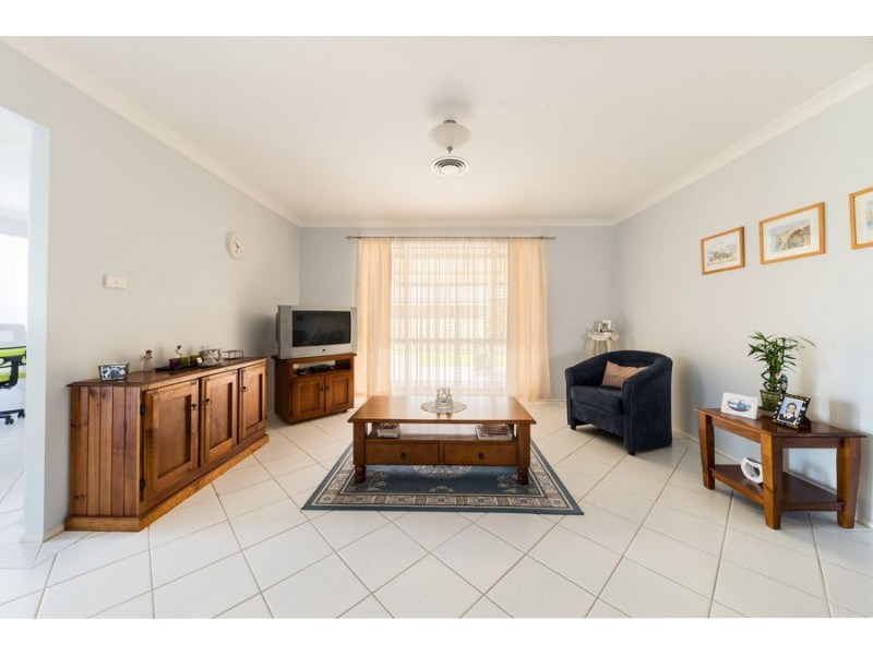 13 Carrington Park Drive, Nowra NSW 2541