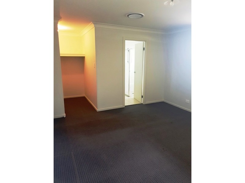 51 Basil St, Worrigee NSW 2540