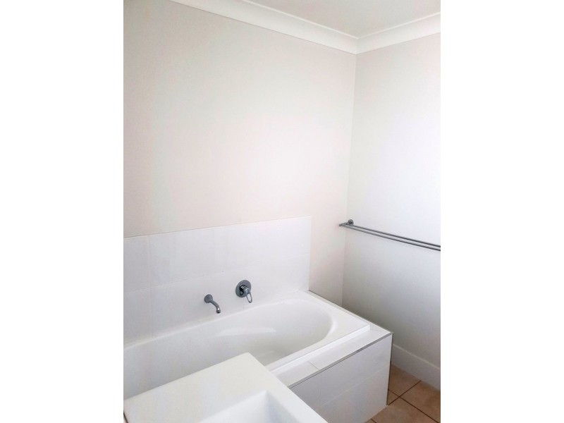 51 Basil St, Worrigee NSW 2540