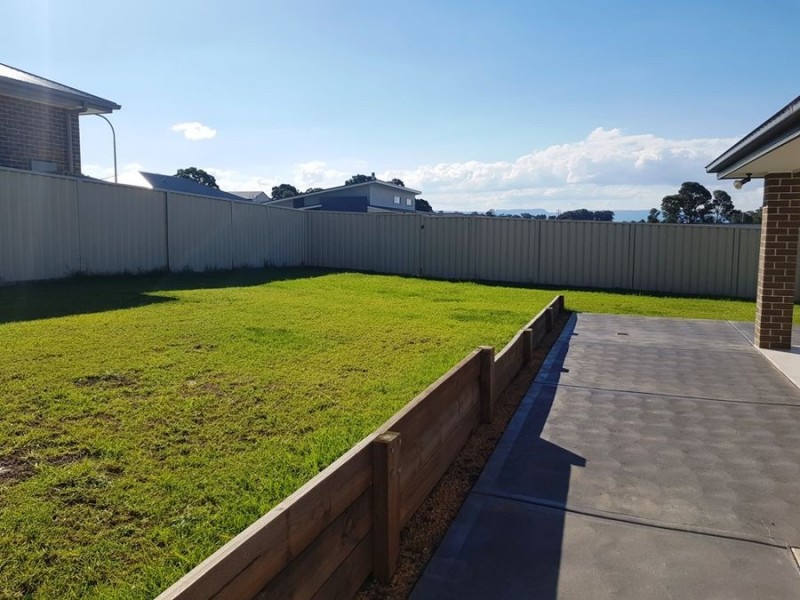 51 Basil St, Worrigee NSW 2540