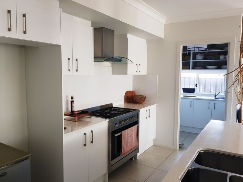 30 Trawler Ave, Vincentia NSW 2540