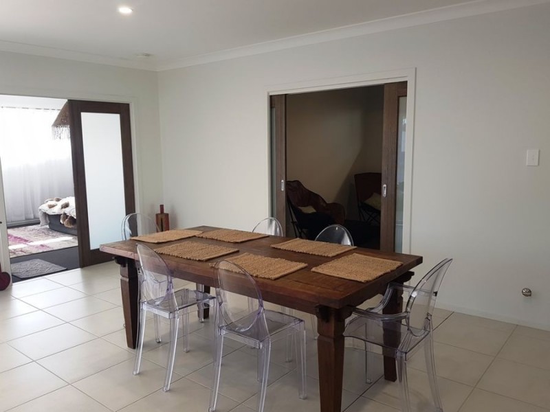 30 Trawler Ave, Vincentia NSW 2540