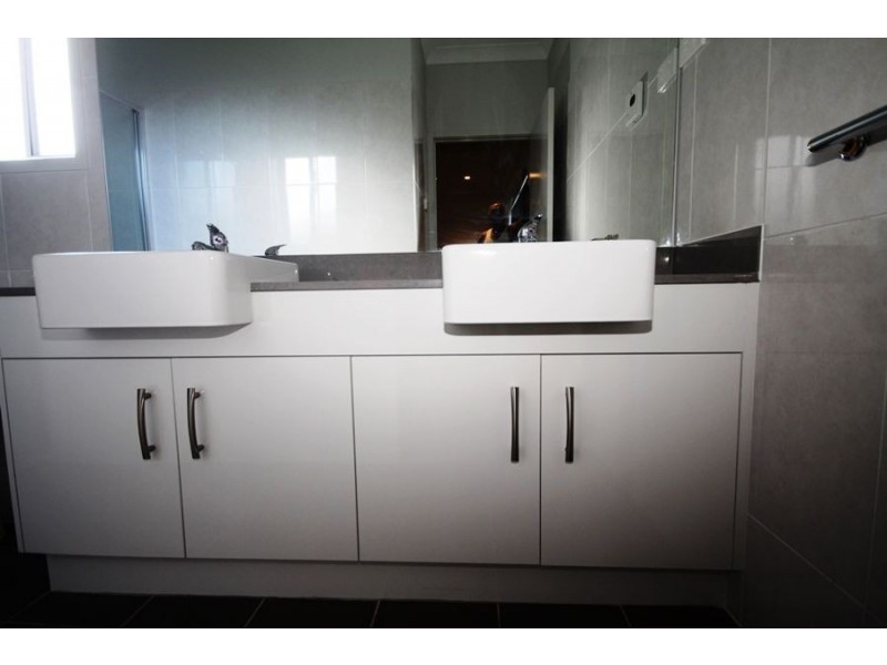 77 Summercloud Crescent, Vincentia NSW 2540