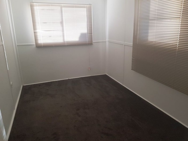 10 Dalwah Street, Bomaderry NSW 2541