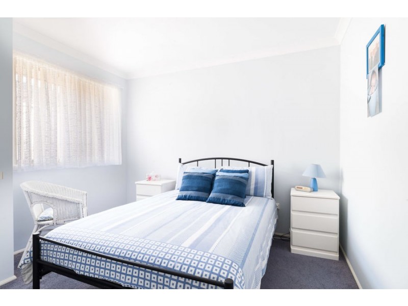 13 Carrington Park Dr, Nowra NSW 2541