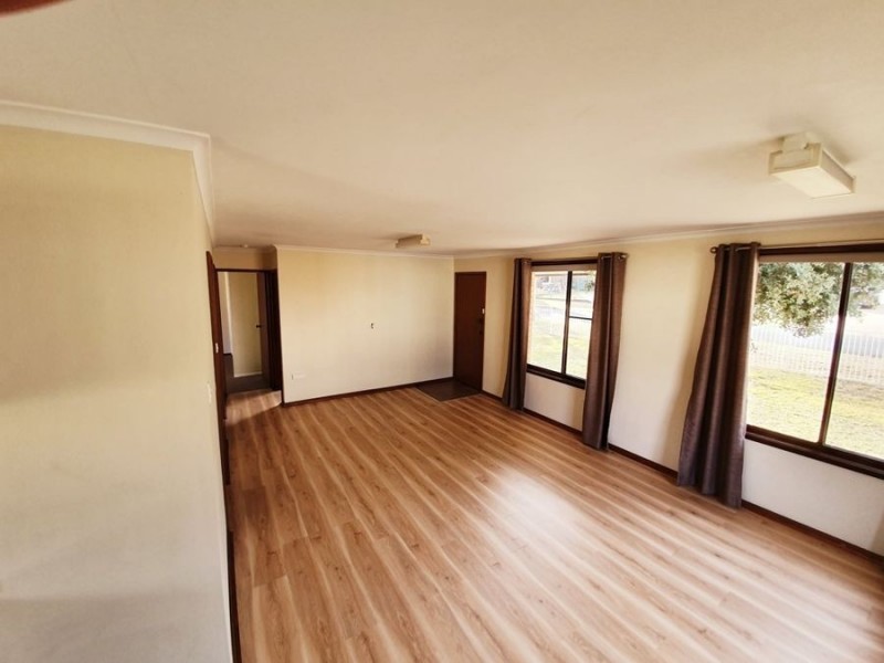 32 Lakehaven Drive, Sussex Inlet NSW 2540
