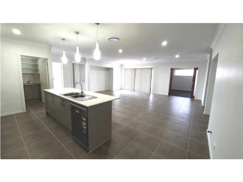 26 Patonga St, Nowra NSW 2541