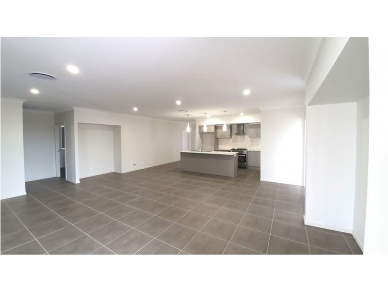 26 Patonga St, Nowra NSW 2541