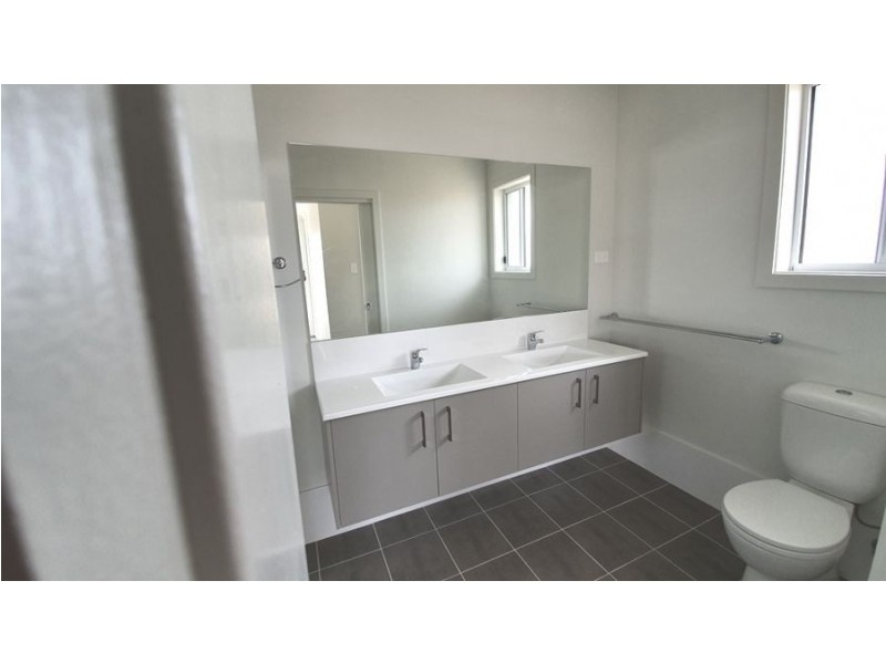 26 Patonga St, Nowra NSW 2541