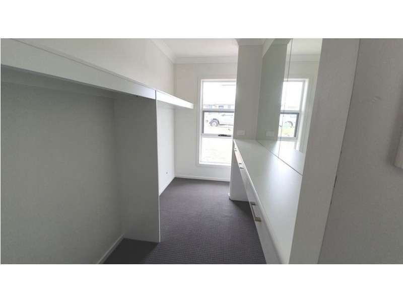 26 Patonga St, Nowra NSW 2541