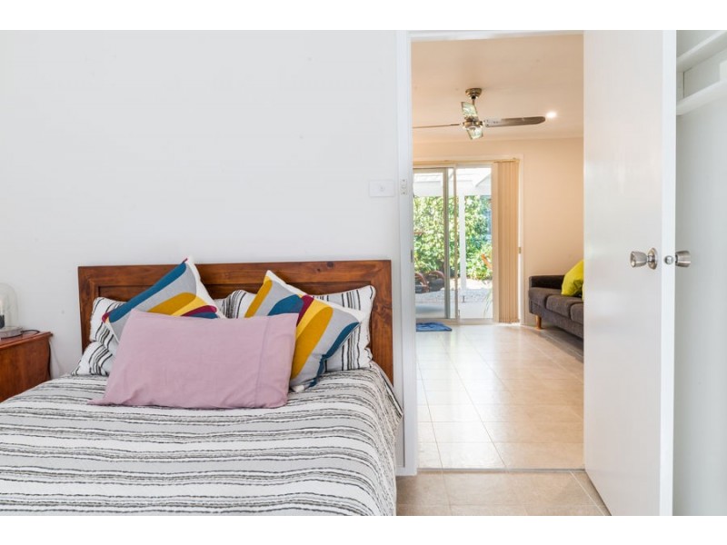 208 Walmer Avenue, Sanctuary Point NSW 2540