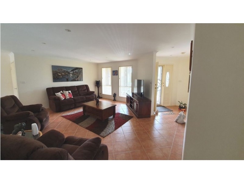 195 Sanctuary Point Road, Sanctuary Point NSW 2540