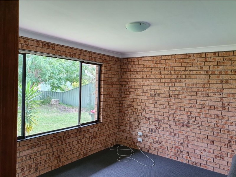 41 Roulstone Cres, Sanctuary Point NSW 2540