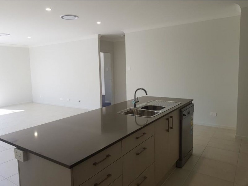 13 Vost Drive, Sanctuary Point NSW 2540