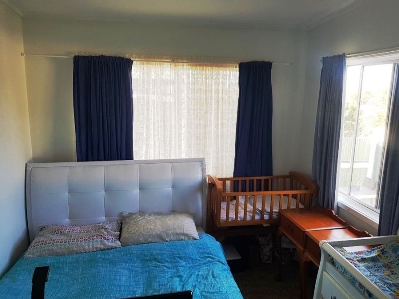 88 West Birrilley Street, Bomaderry NSW 2541